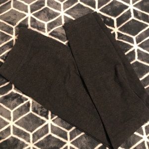 3/$20 Old Navy Charcoal Legging NWOT